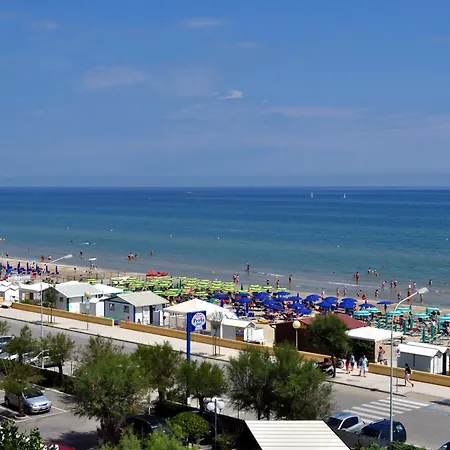 Hotel Perla 3*